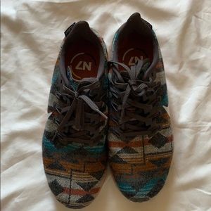 Nike Air Zoom Pegasus 36 N7 Pendleton Unisex